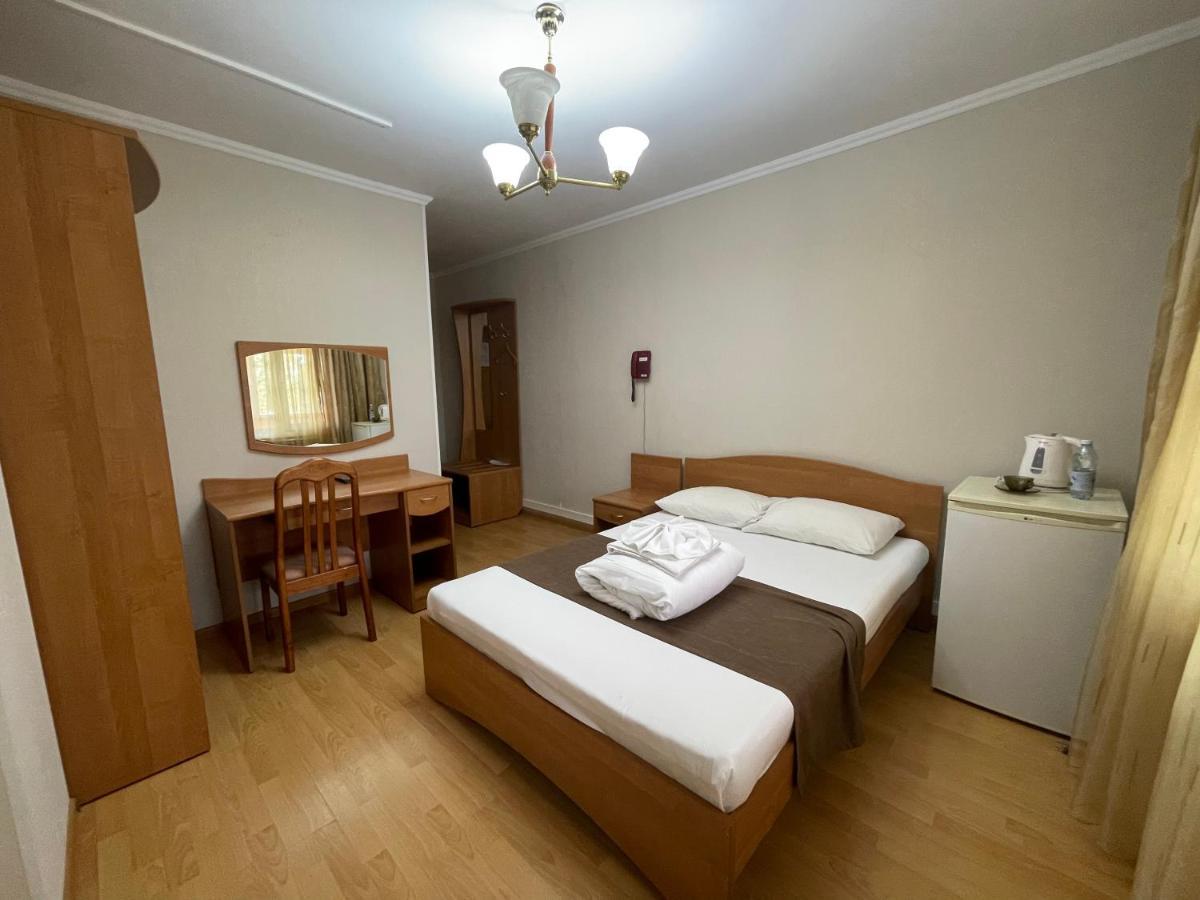 Victoria Palace Atyraū Dış mekan fotoğraf