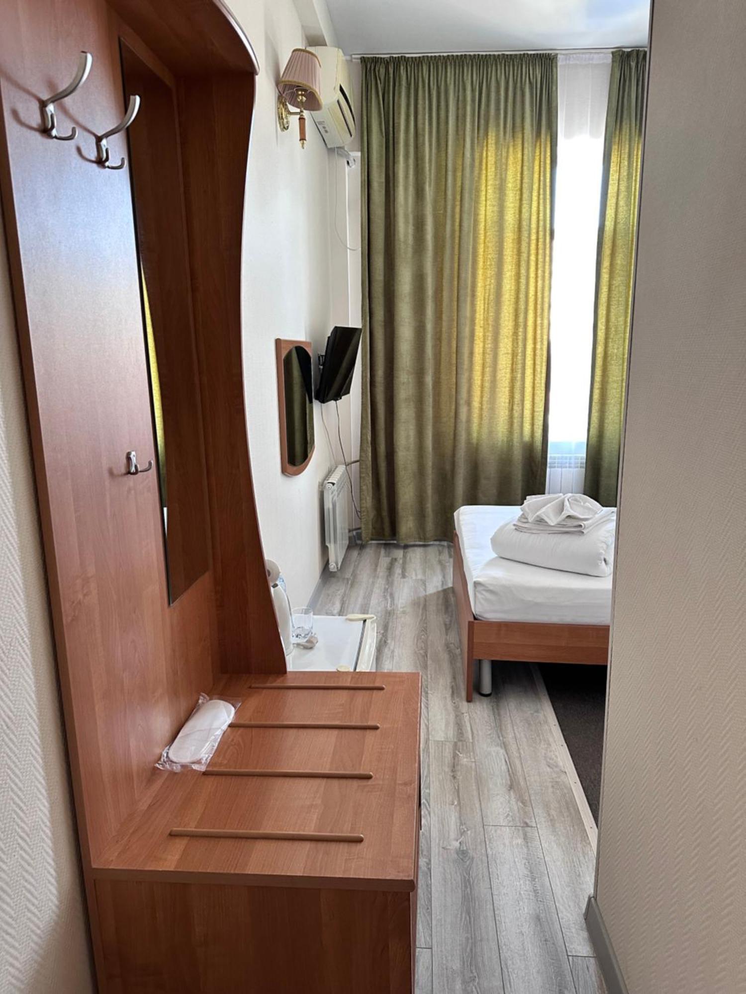Victoria Palace Atyraū Dış mekan fotoğraf